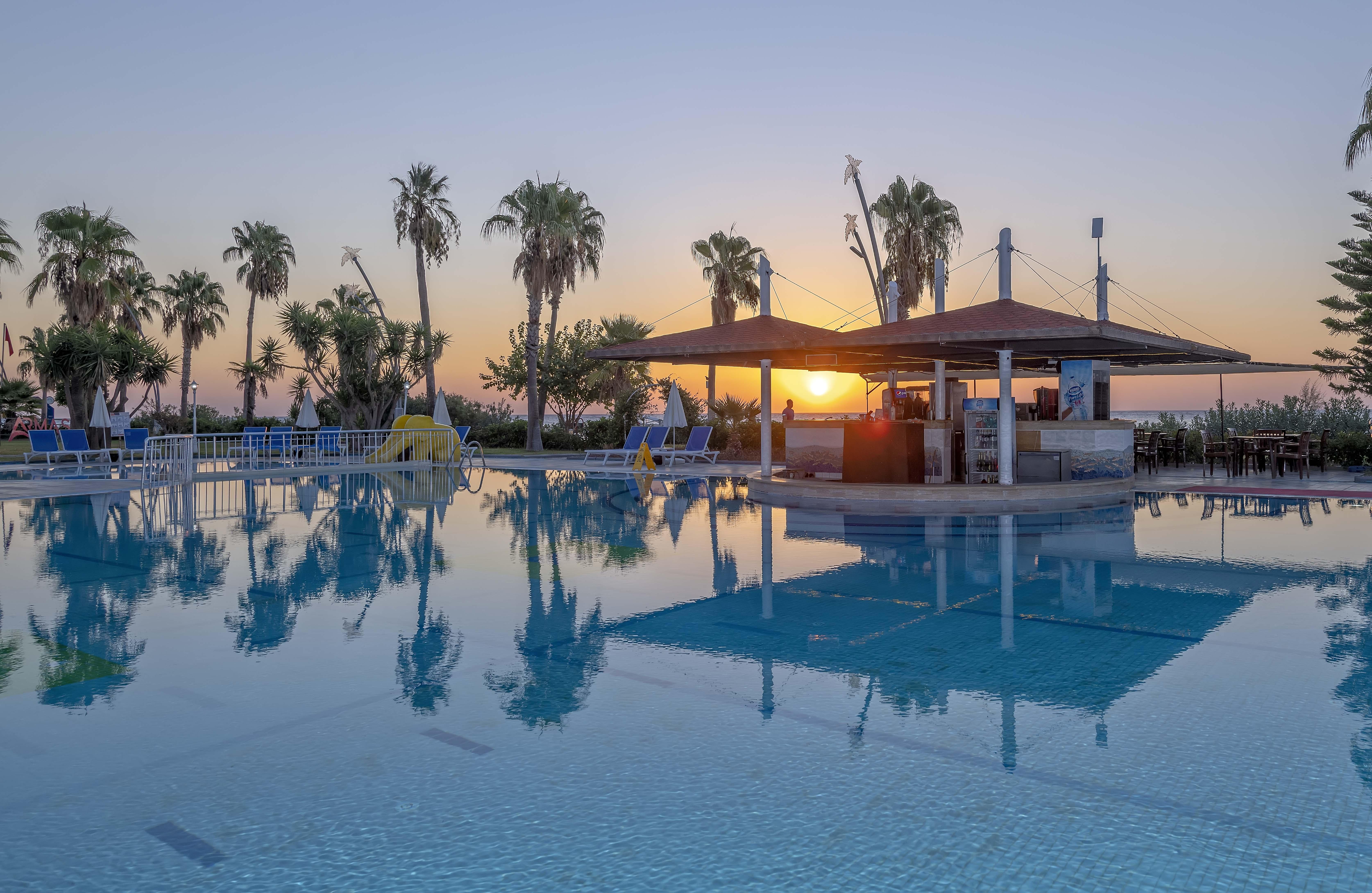 Labada Beach Hotel Camyuva Exterior foto