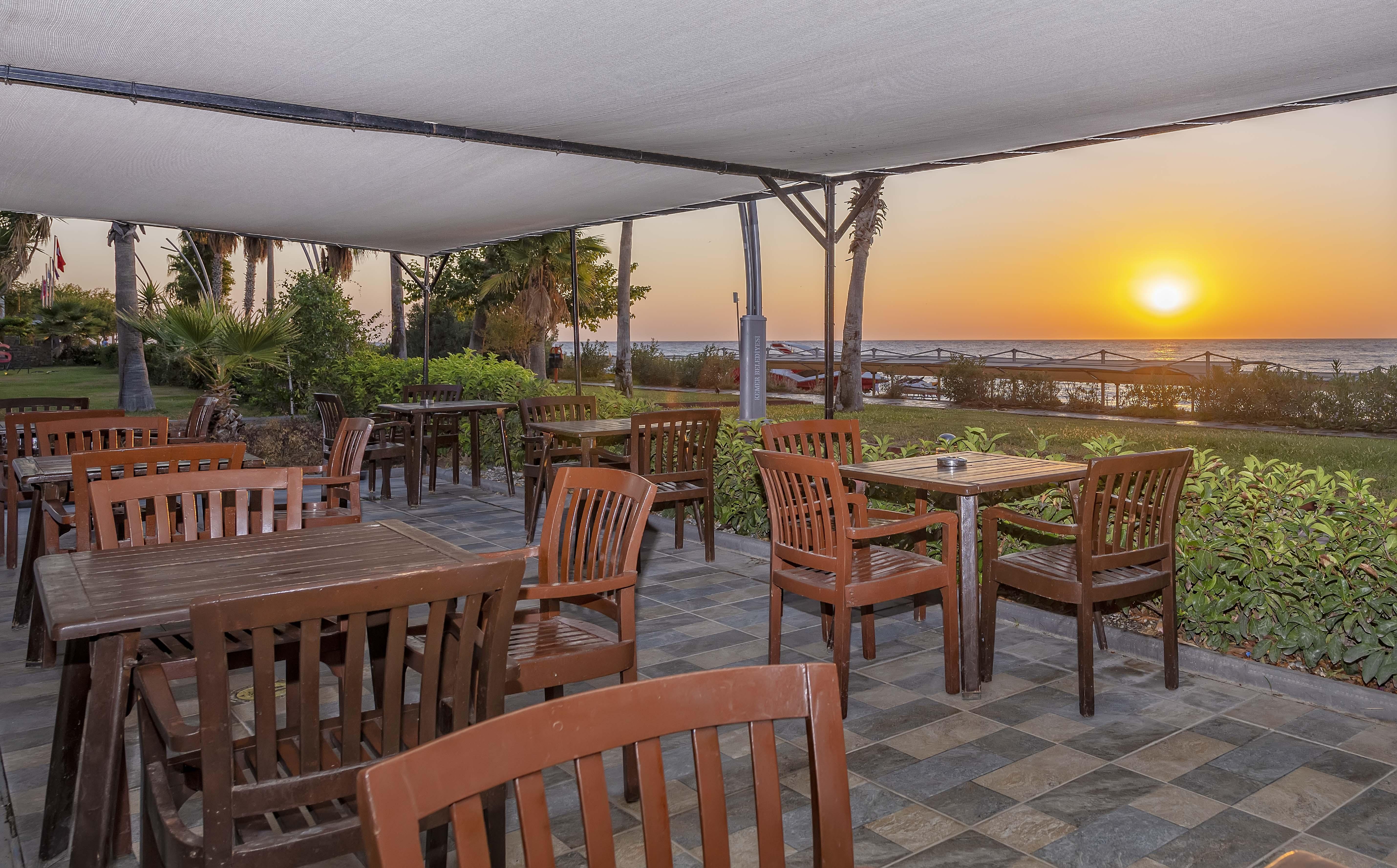 Labada Beach Hotel Camyuva Exterior foto
